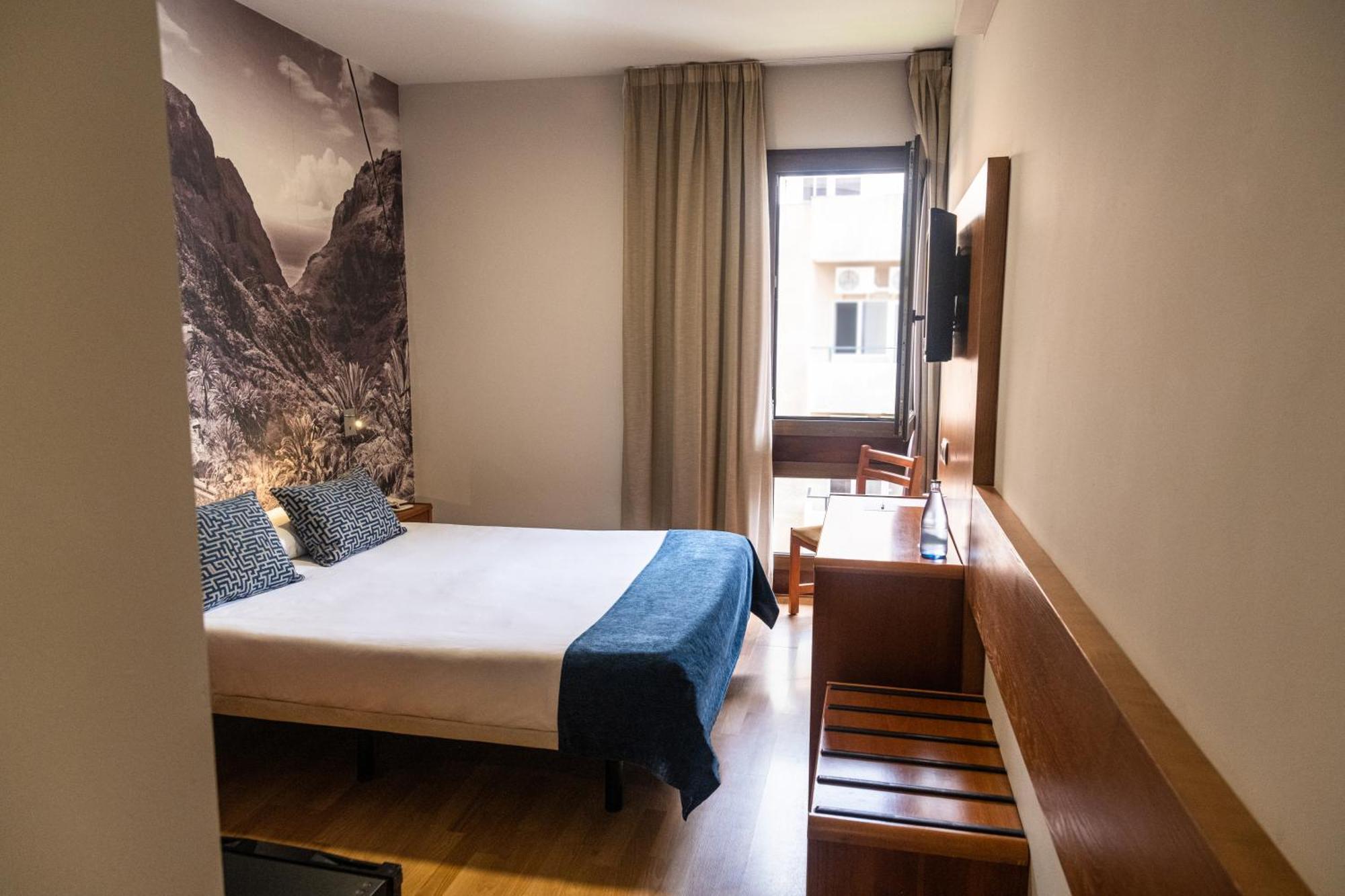 Hotel Adonis Plaza Санта-Крус-де-Тенеріфе Екстер'єр фото